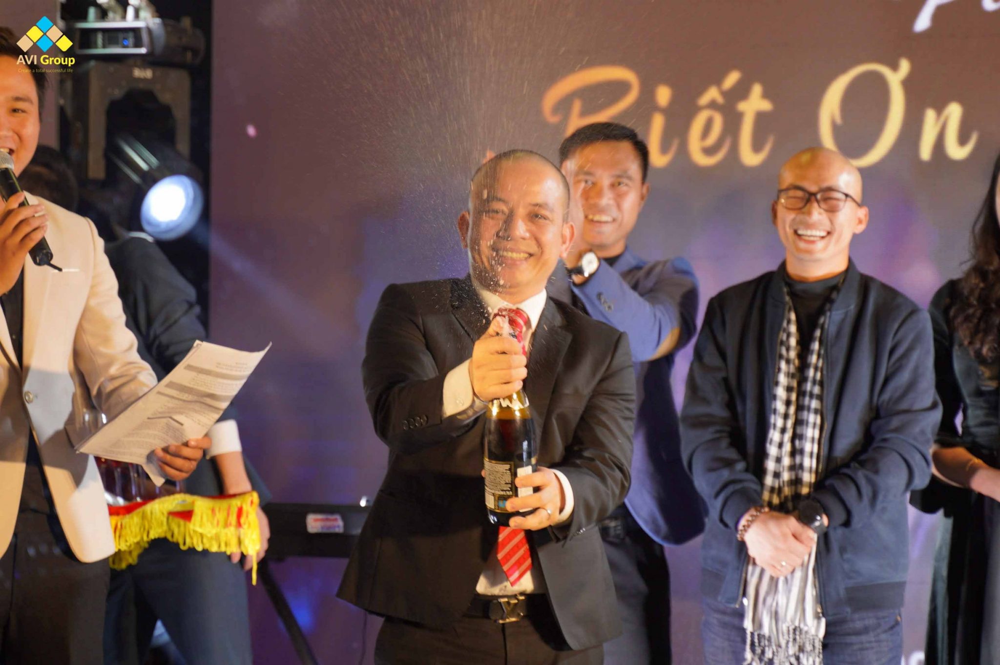 AVI biết ơn và tri ân chặng đường 2021